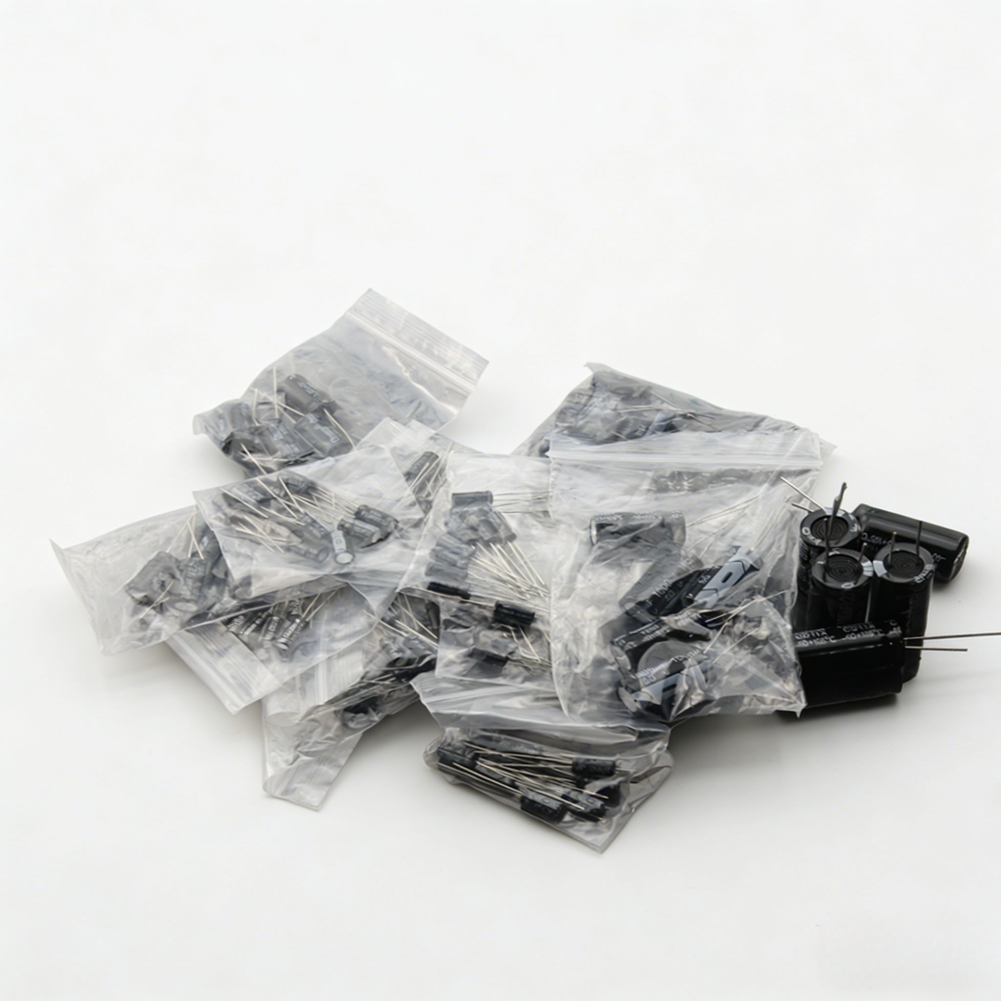 120PCS 15 Values Aluminum Elec - Electronics Repair Hobby reseña y precio
